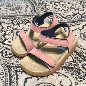 7T Native brand sandals
